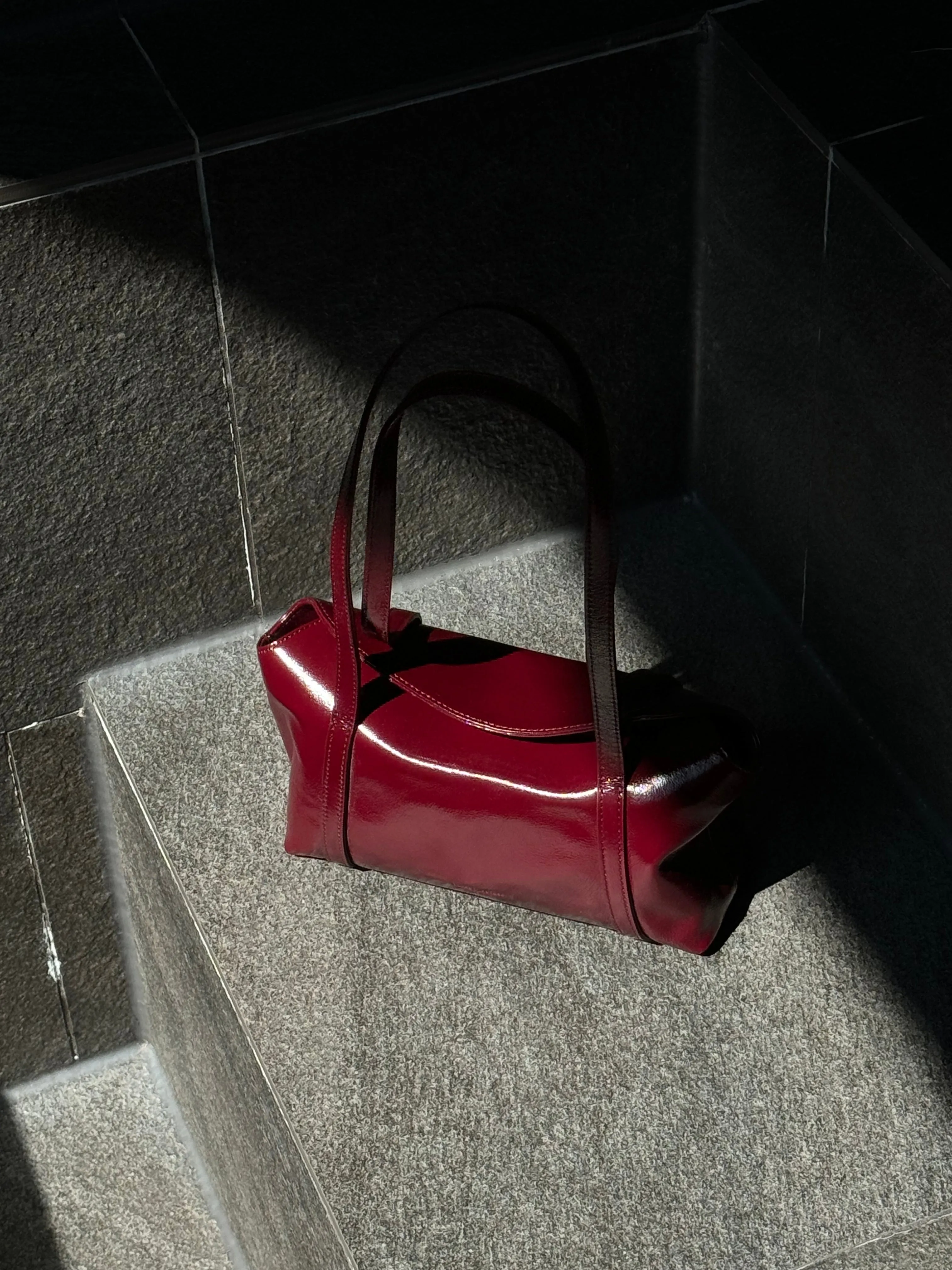 Folding Box Bag - Patent Cherry