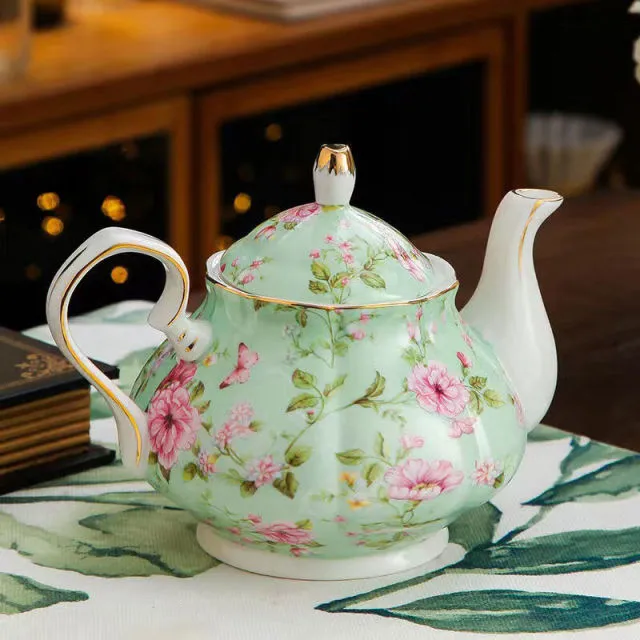 Luxurious Bone China Teapot 400/900ML Is A Classic Porcelain Kettle For Home Is A Perfect Gift