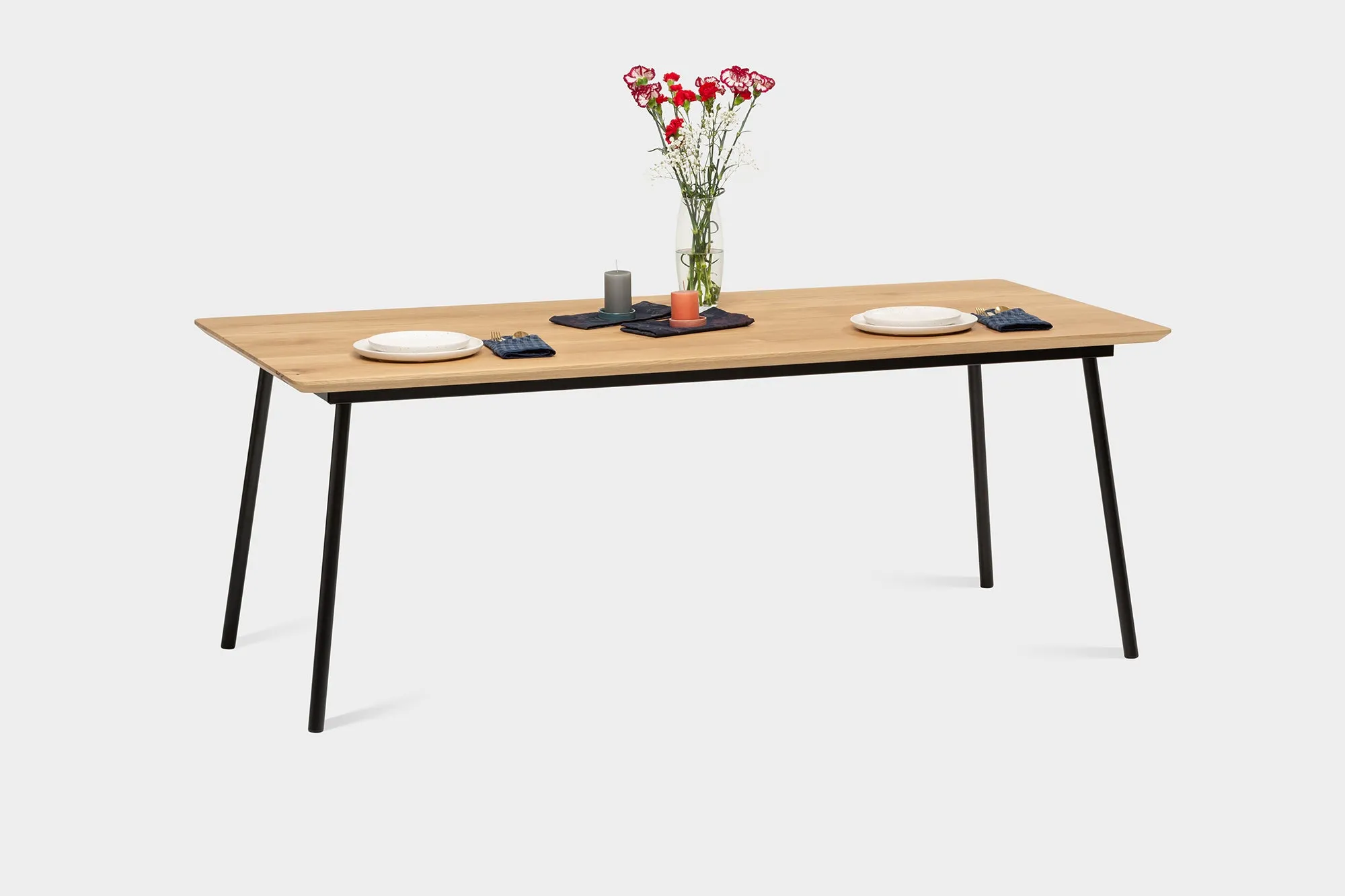 MARTA | Oak Dining Table