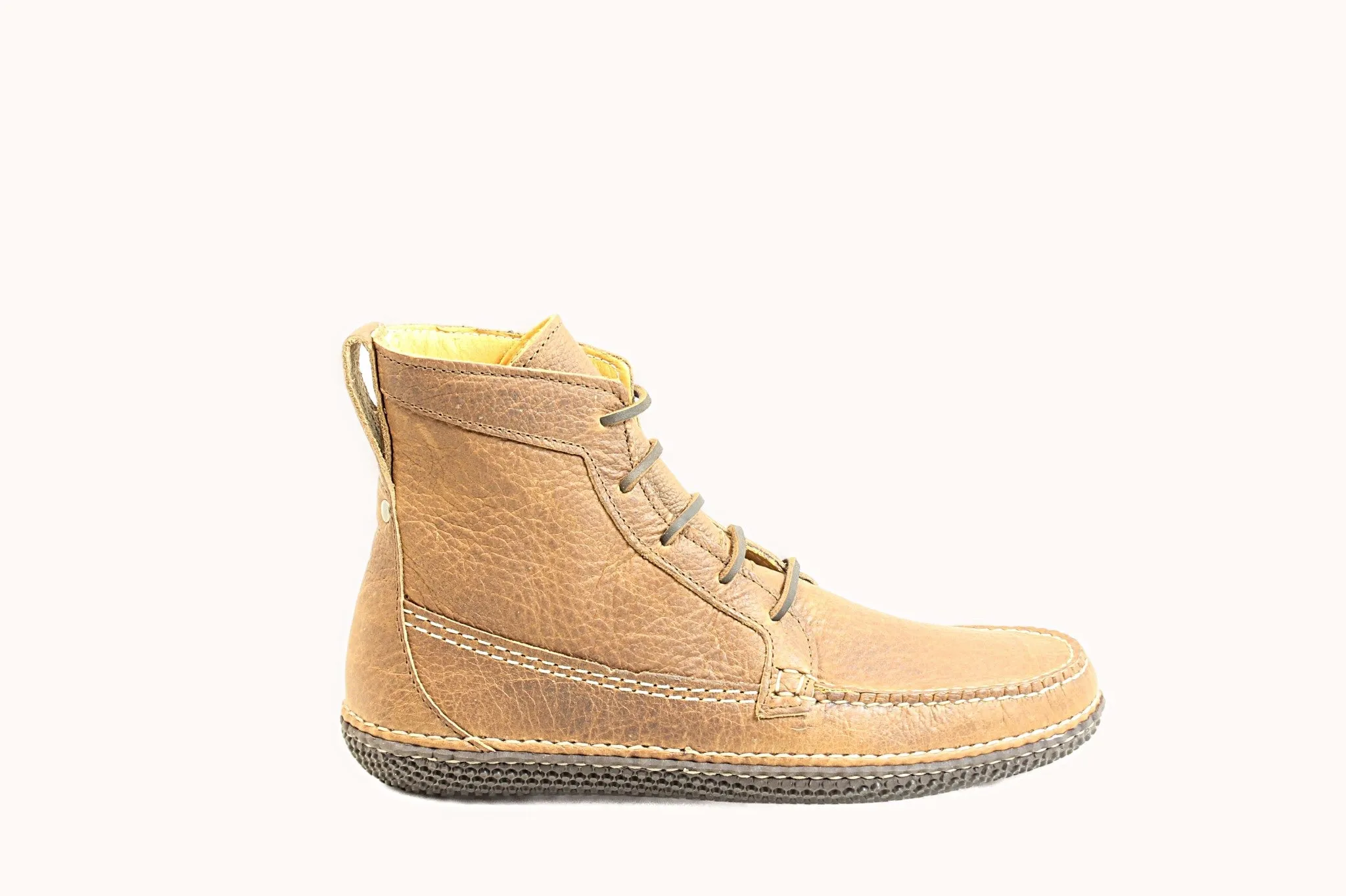 Mens Camp Boot: Brown Peanut