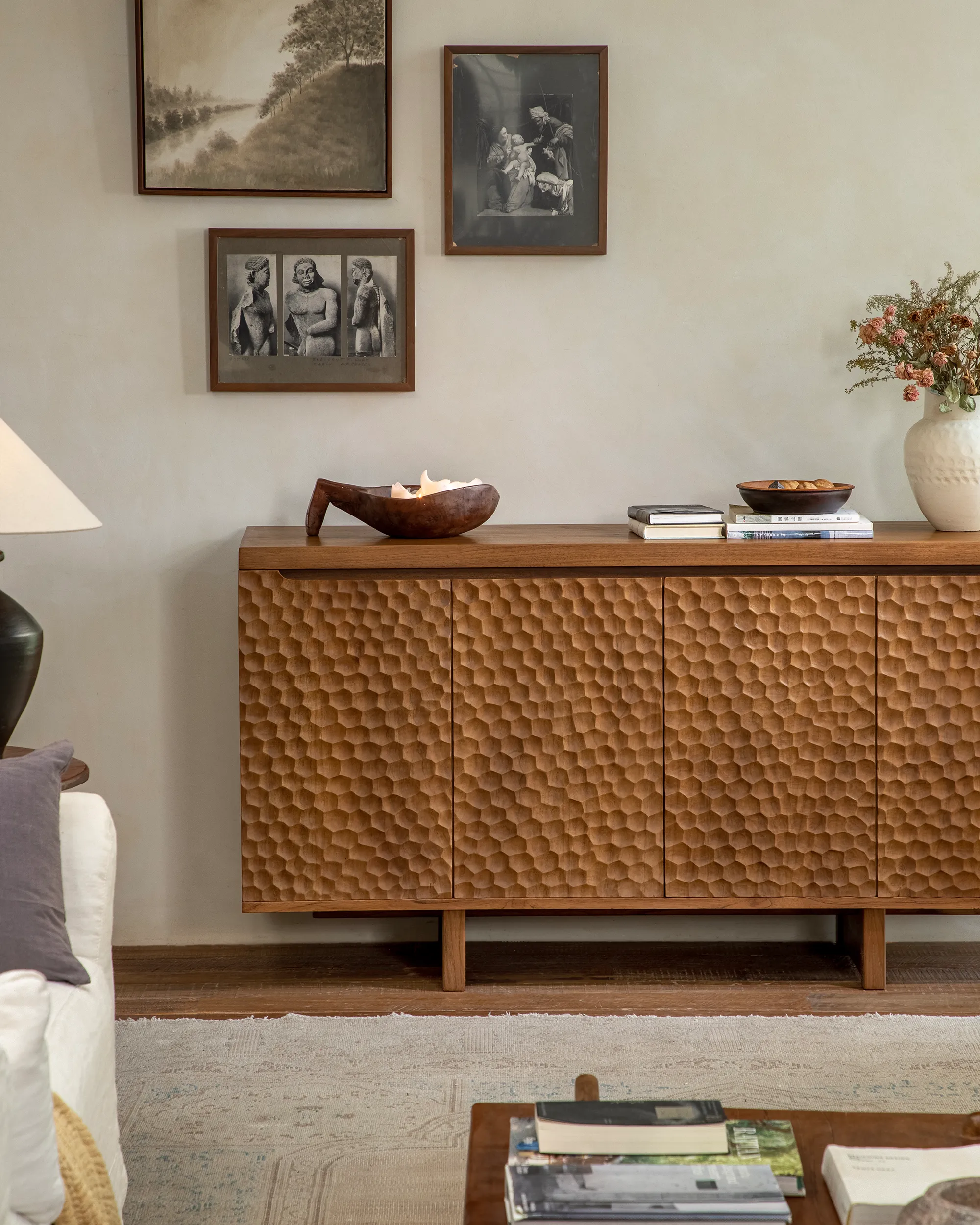 NO.4 Wave Sideboard