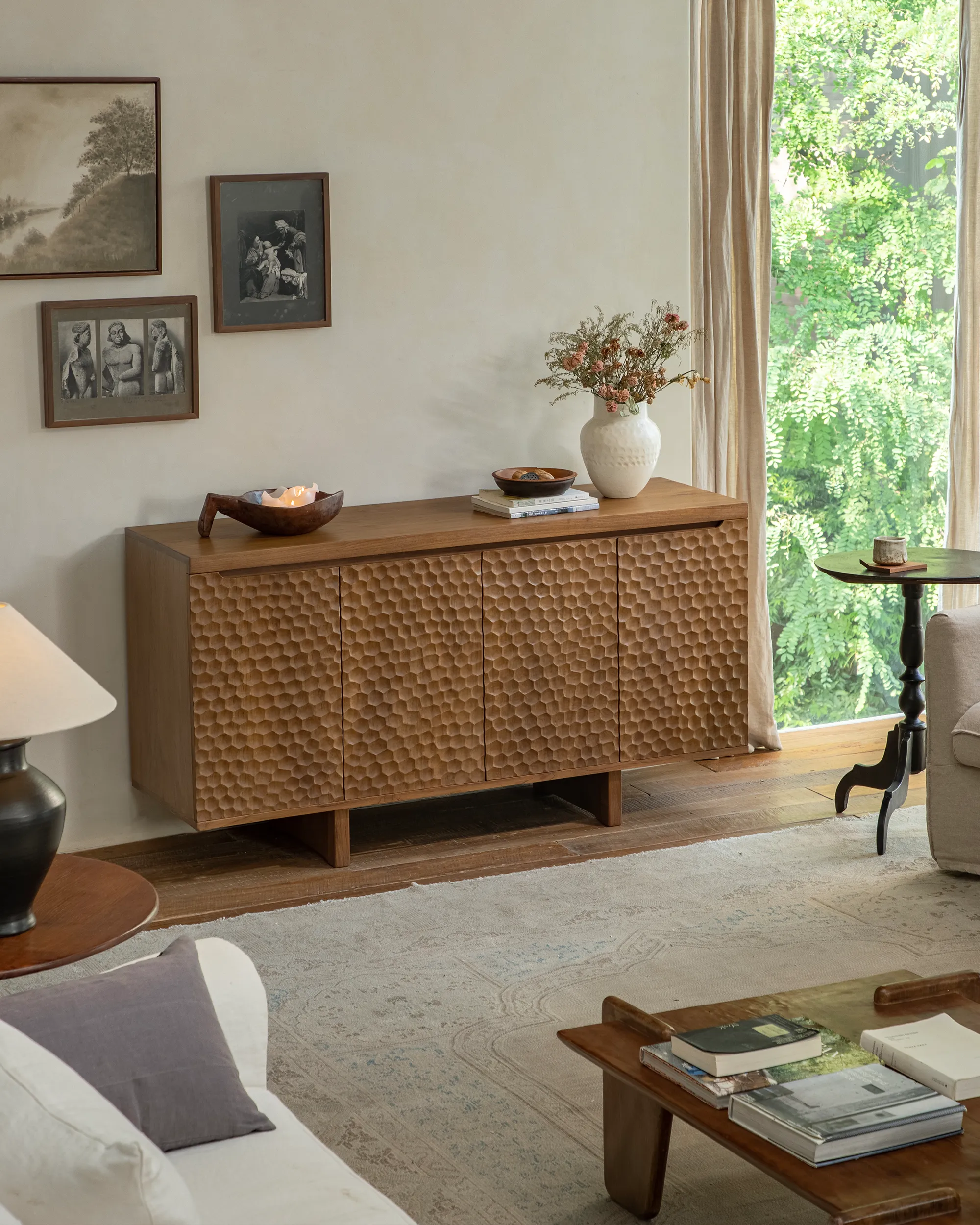 NO.4 Wave Sideboard