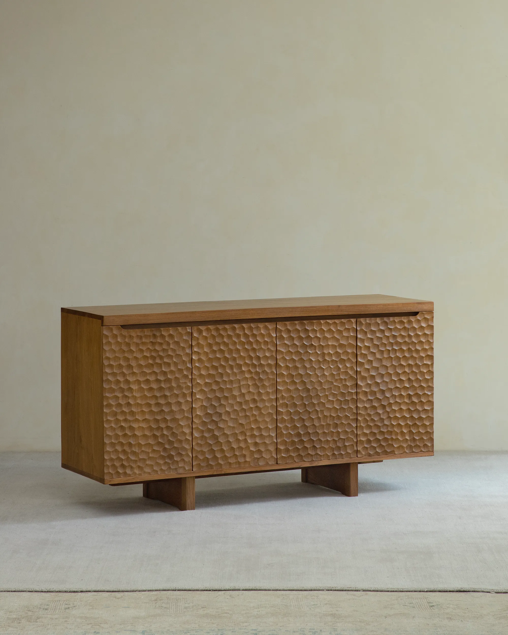 NO.4 Wave Sideboard