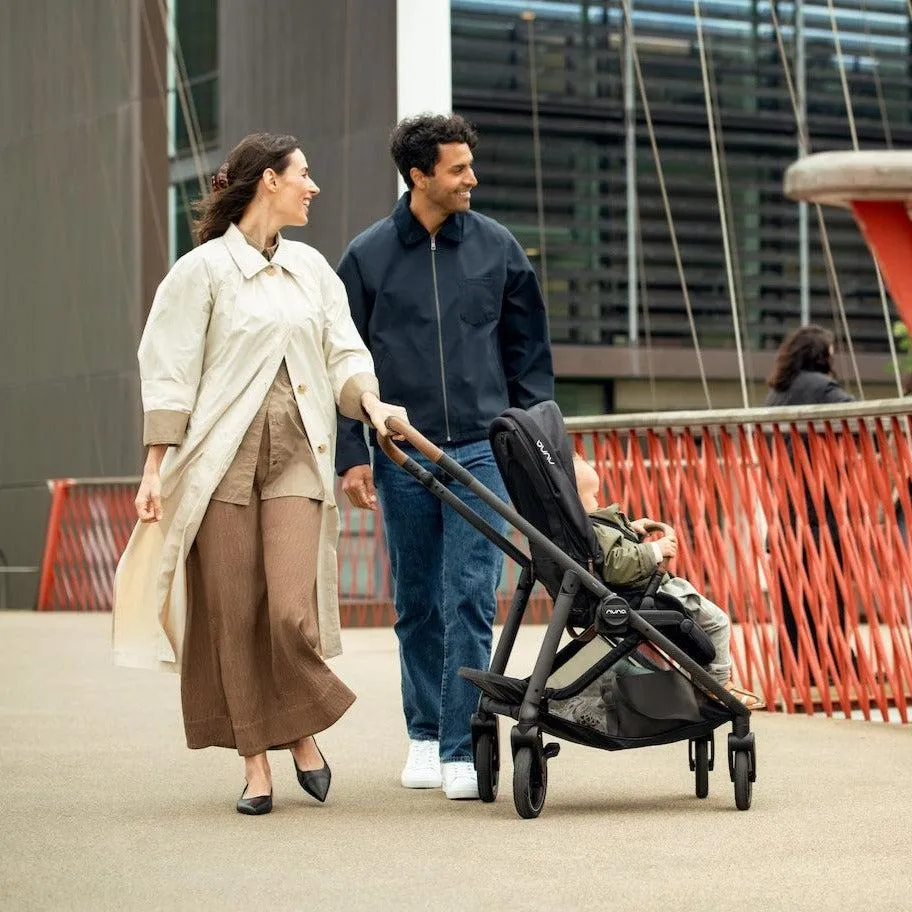 Nuna - Swiv Stroller - Chai (Specialty Exclusive)