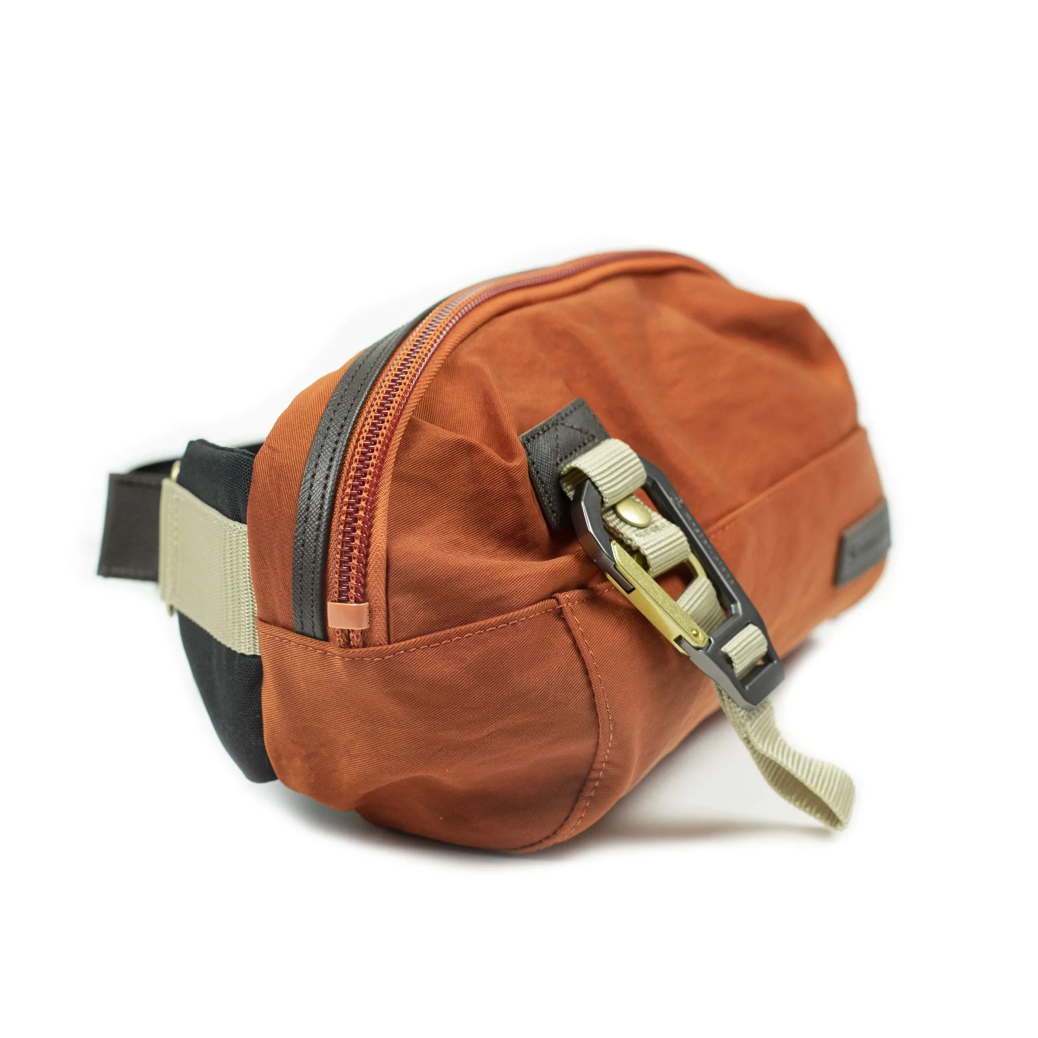 "Link" carry bag in orange shrunken nylon (restock)